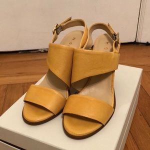 M.Gemi Yellow Sandals